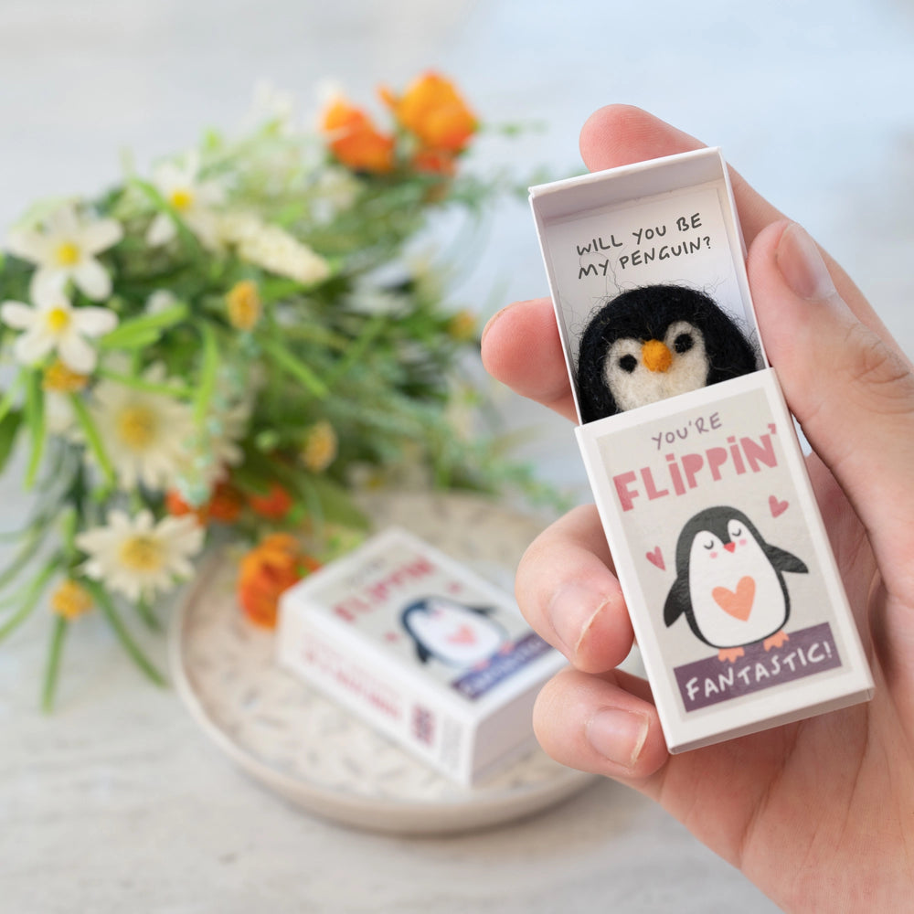 Pyttepresent - Pingvin - You're Flippin' Fantastic - Helpfully